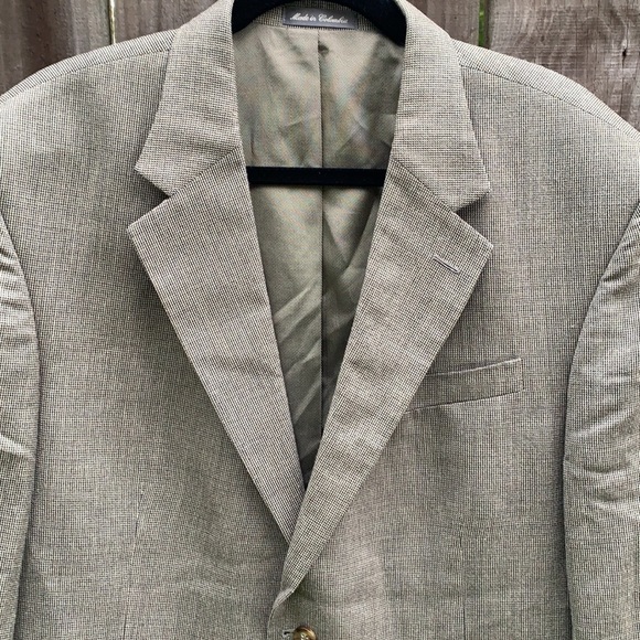 Oscar de la Renta tan single breasted jacket, size 46R - Picture 2 of 7